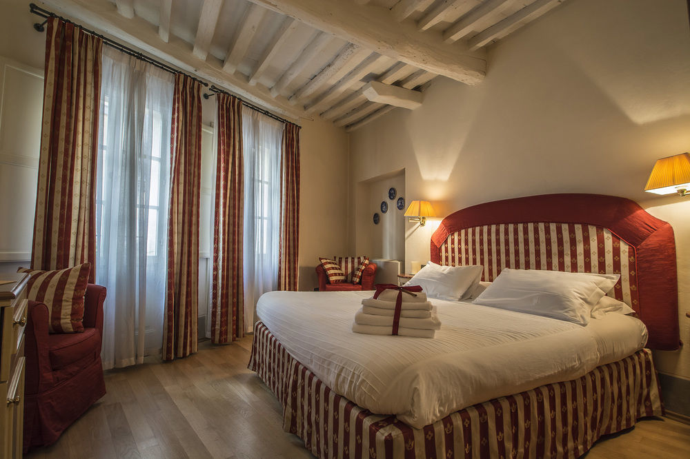 A Palazzo Busdraghi Residenza D'Epoca Bed & Breakfast Lucca Dış mekan fotoğraf