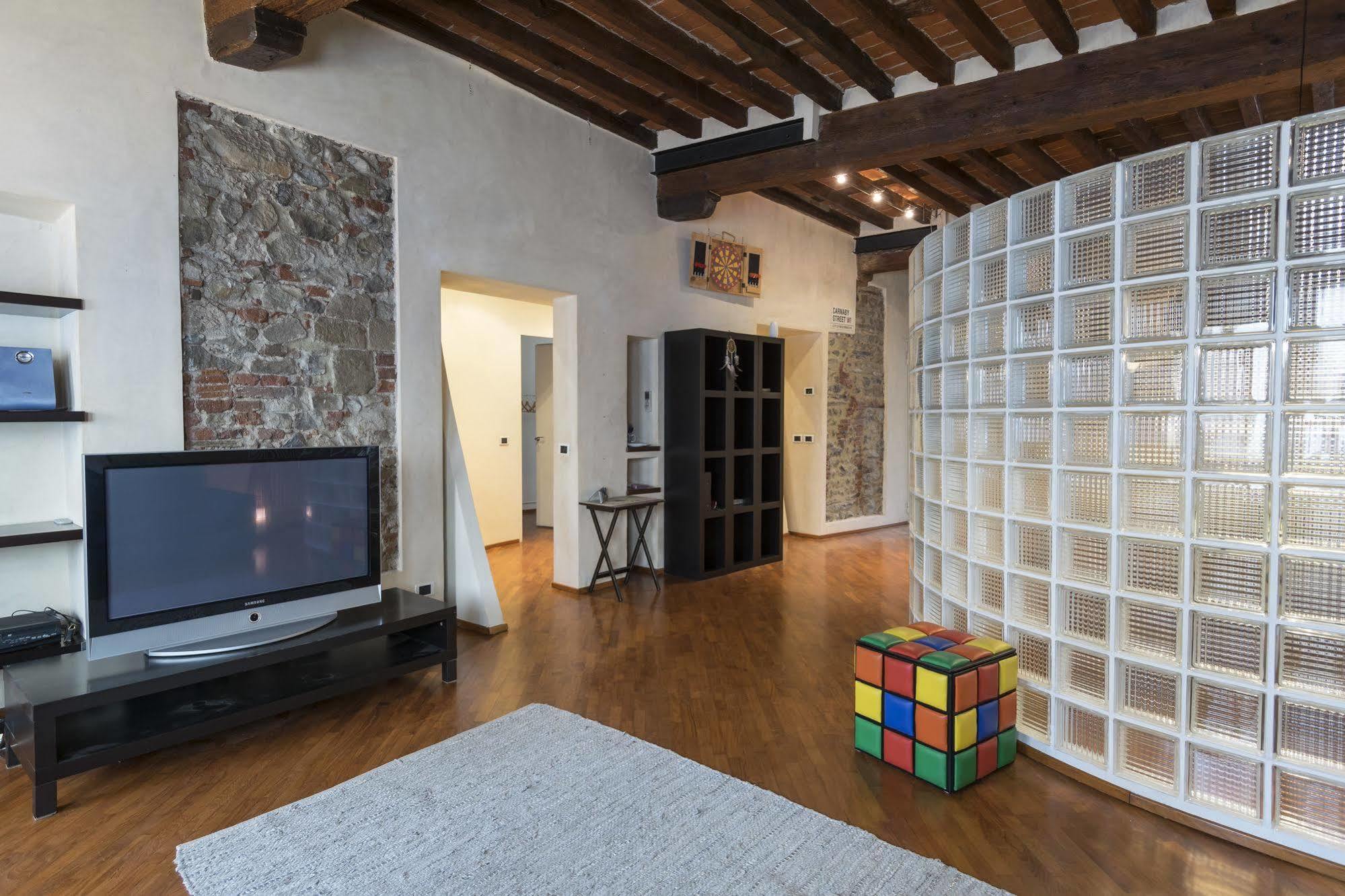 A Palazzo Busdraghi Residenza D'Epoca Bed & Breakfast Lucca Dış mekan fotoğraf